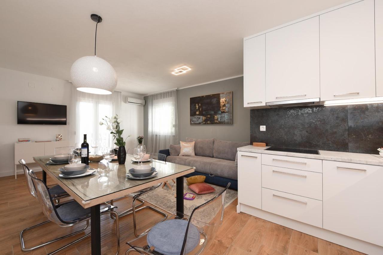 Malako Family Apartments Селине Экстерьер фото
