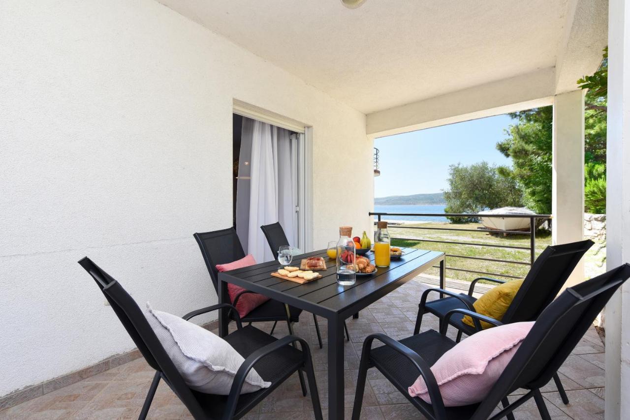 Malako Family Apartments Селине Экстерьер фото
