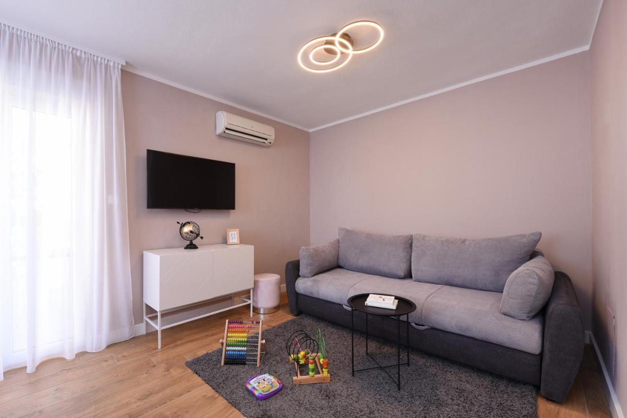 Malako Family Apartments Селине Экстерьер фото