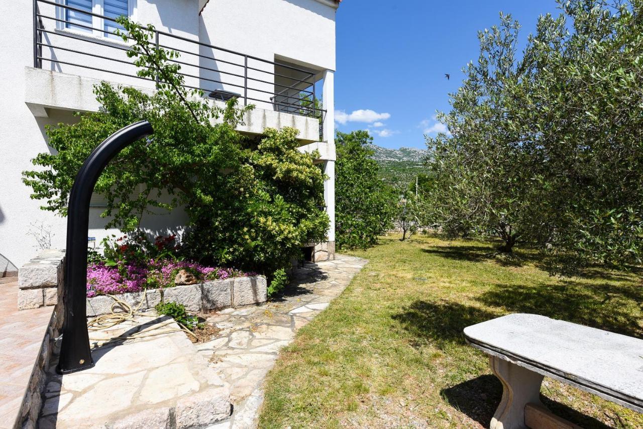 Malako Family Apartments Селине Экстерьер фото